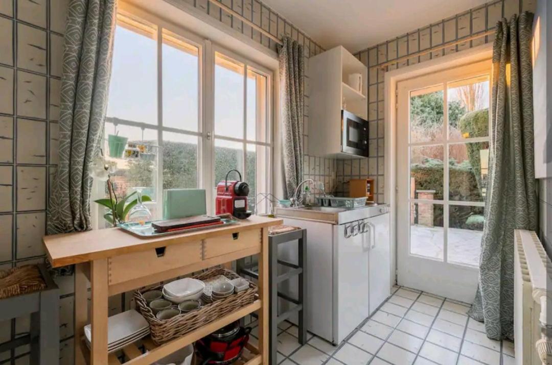 Apartamento Ravissante Au Calme à 10mins De L'aéroport De Charleroi *